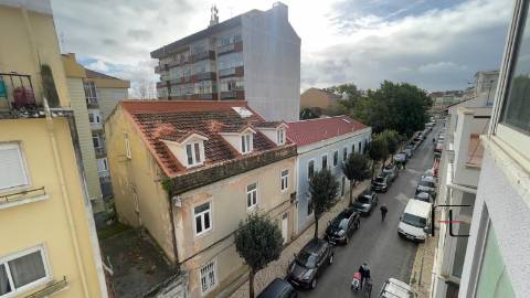 Apartamento T2 Arrendamento em Queluz e Belas,Sintra