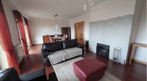 Apartamento T2 Arrendamento em Cedofeita, Santo Ildefonso, Sé, Miragaia, São Nicolau e Vitória,Porto