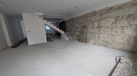 Moradia em Banda T4 Venda em Bonfim,Porto