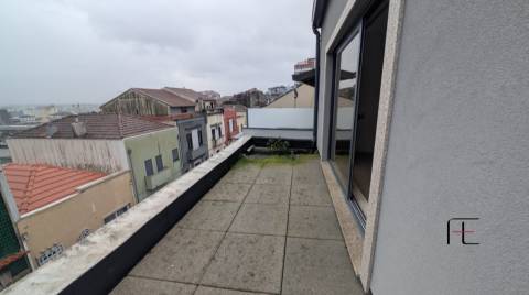 Moradia em Banda T4 Venda em Bonfim,Porto
