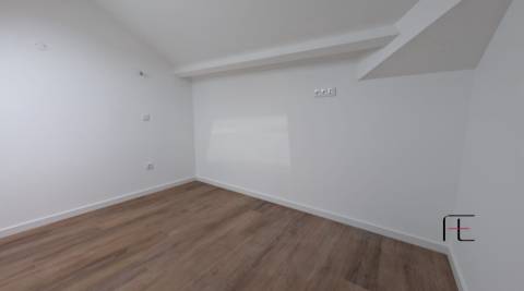 Moradia em Banda T1 Venda em Paranhos,Porto