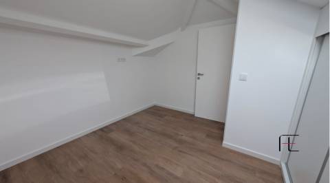 Moradia em Banda T1 Venda em Paranhos,Porto