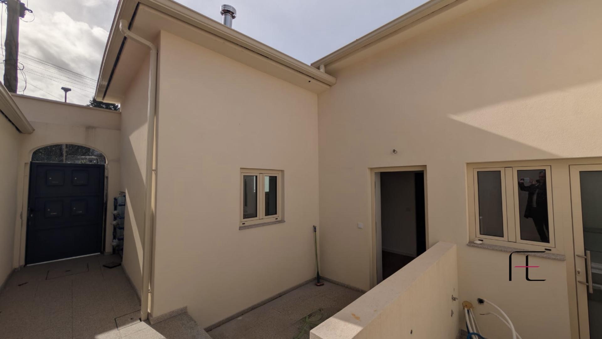 Moradia em Banda T1 Venda em Paranhos,Porto