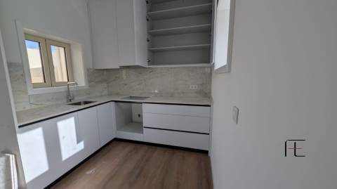 Moradia em Banda T1 Venda em Paranhos,Porto