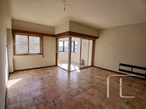 Apartamento T4 Arrendamento em Matosinhos e Leça da Palmeira,Matosinhos