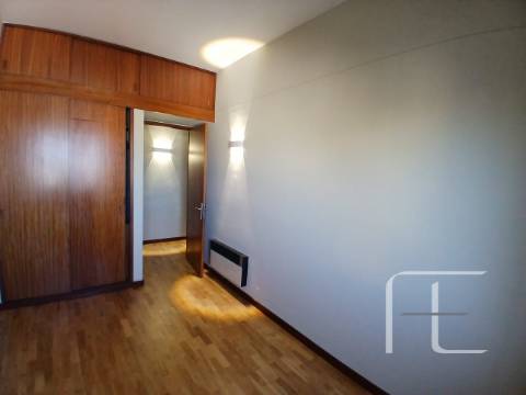 Apartamento T4 Arrendamento em Matosinhos e Leça da Palmeira,Matosinhos