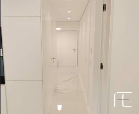 Apartamento T3 Venda em Lordelo do Ouro e Massarelos,Porto