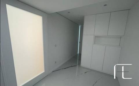 Apartamento T3 Venda em Lordelo do Ouro e Massarelos,Porto