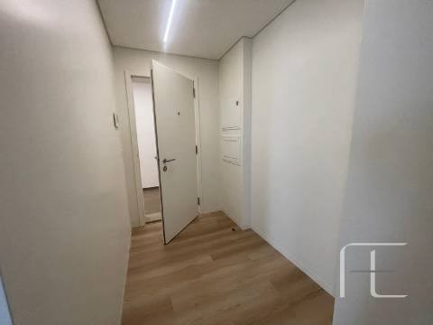 Apartamento T2 Venda em Lordelo do Ouro e Massarelos,Porto