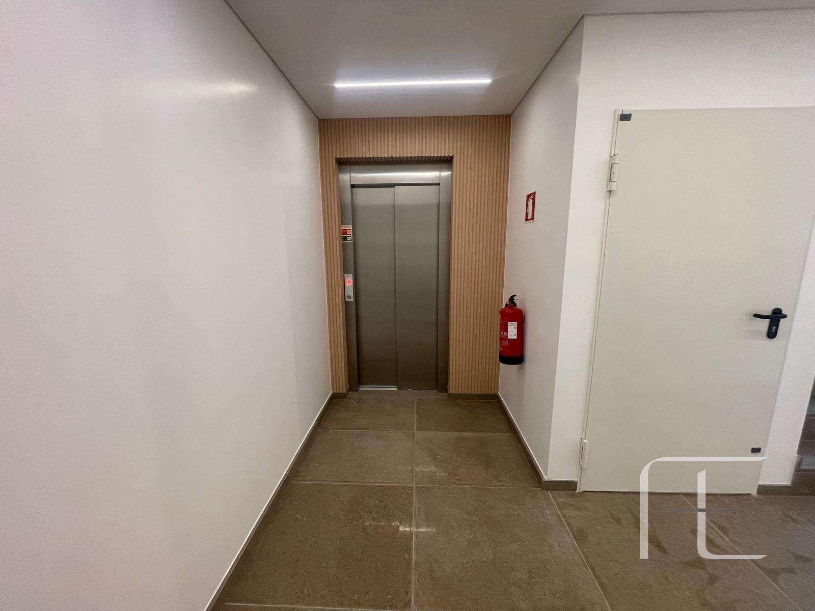 Apartamento T2 Venda em Lordelo do Ouro e Massarelos,Porto