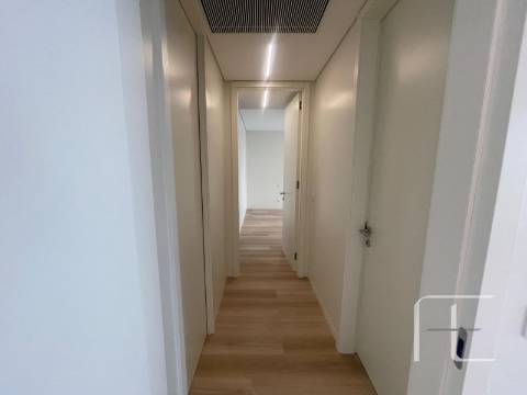 Apartamento T2 Venda em Lordelo do Ouro e Massarelos,Porto