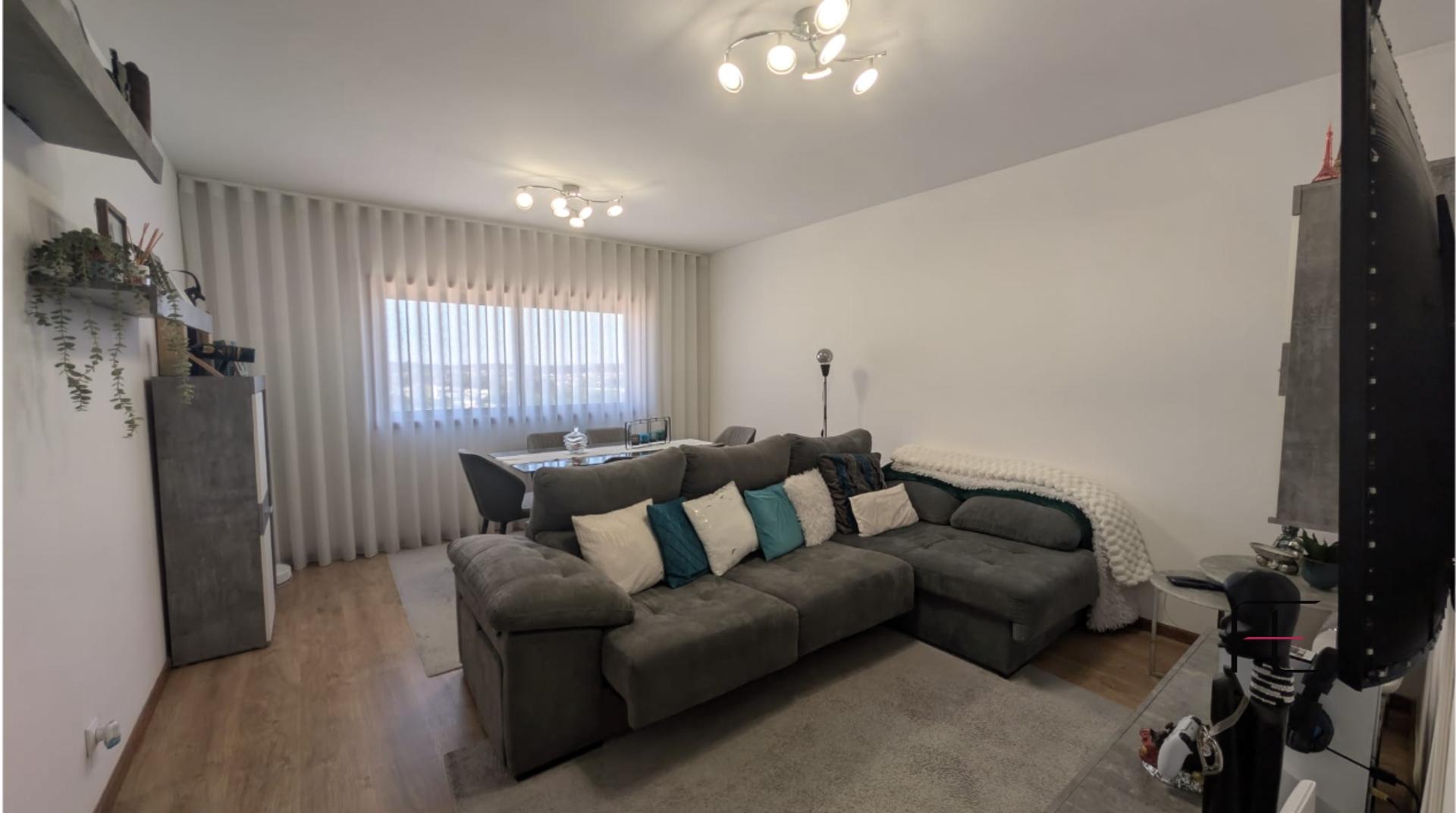 Apartamento T3 Venda em Cidade da Maia,Maia