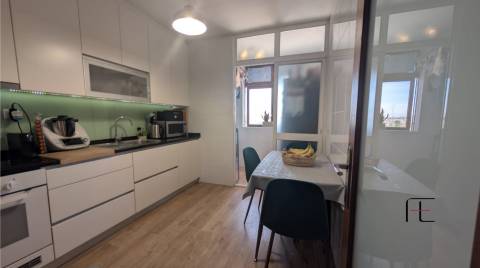 Apartamento T3 Venda em Cidade da Maia,Maia