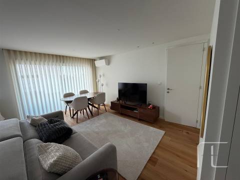 Apartamento T2 Venda em Oliveira do Douro,Vila Nova de Gaia