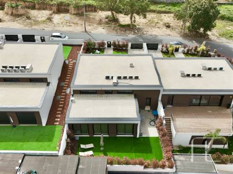 Moradia T3 Venda em Mafamude e Vilar do Paraíso,Vila Nova de Gaia