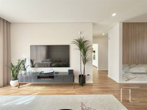 Moradia T3 Venda em Mafamude e Vilar do Paraíso,Vila Nova de Gaia