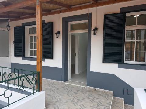 Andar Moradia T2 Venda em Funchal (São Pedro),Funchal