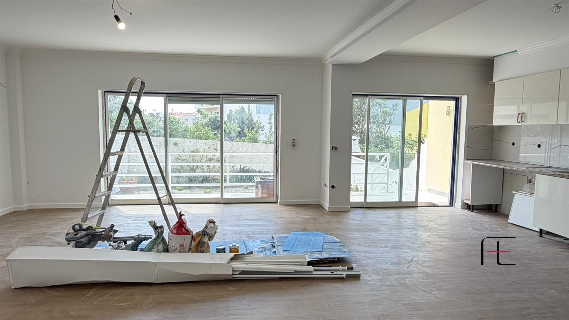 Apartamento T2+1 Venda em Ericeira,Mafra
