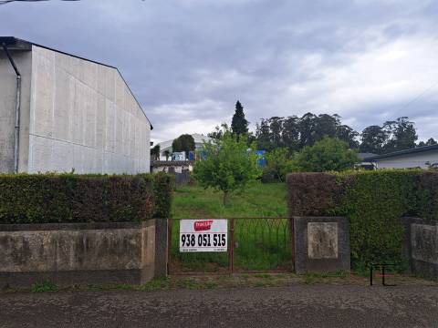 Lote de Terreno  Venda em Castêlo da Maia,Maia