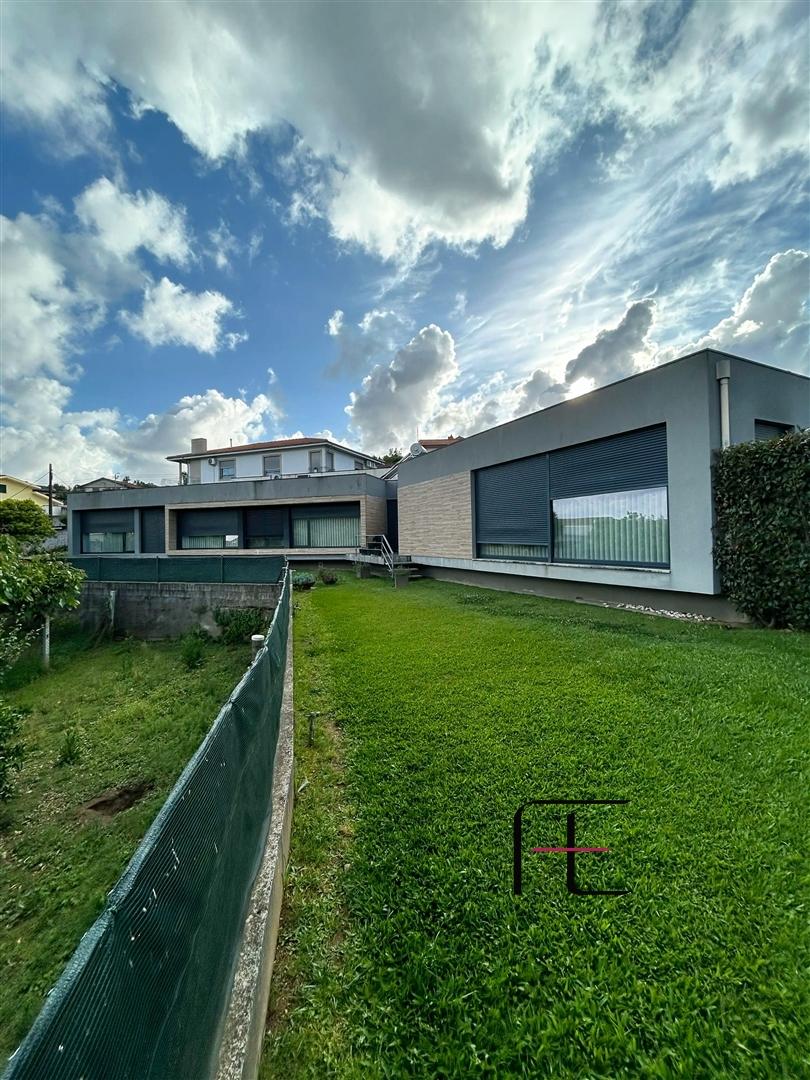 Moradia T3 Venda em Gondomar (São Cosme), Valbom e Jovim,Gondomar