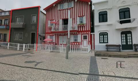 Moradia Geminada >=T10 Venda em Gafanha da Encarnação,Ílhavo