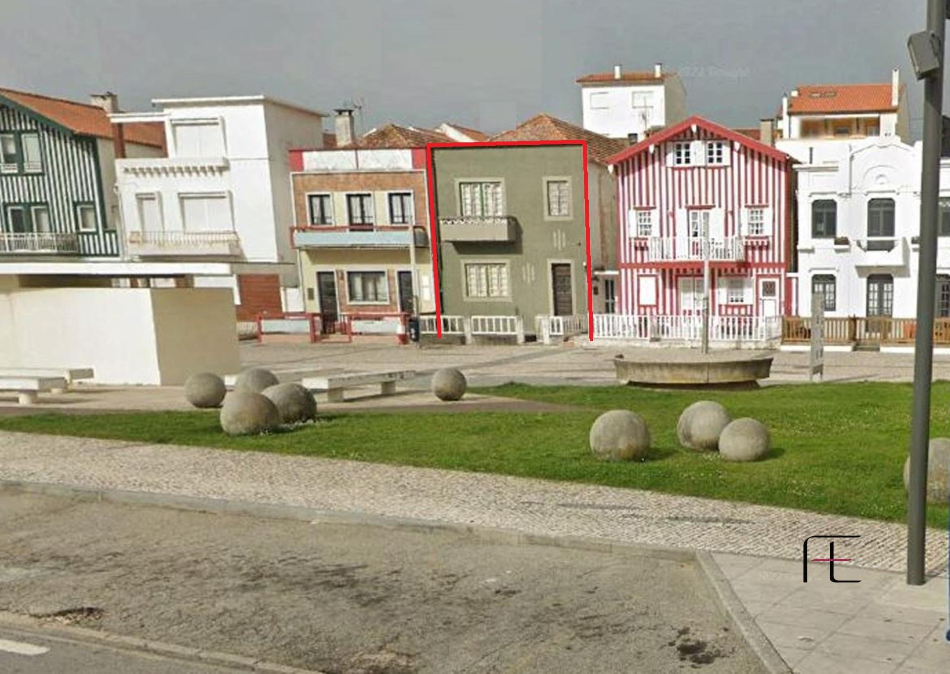 Moradia Geminada >=T10 Venda em Gafanha da Encarnação,Ílhavo
