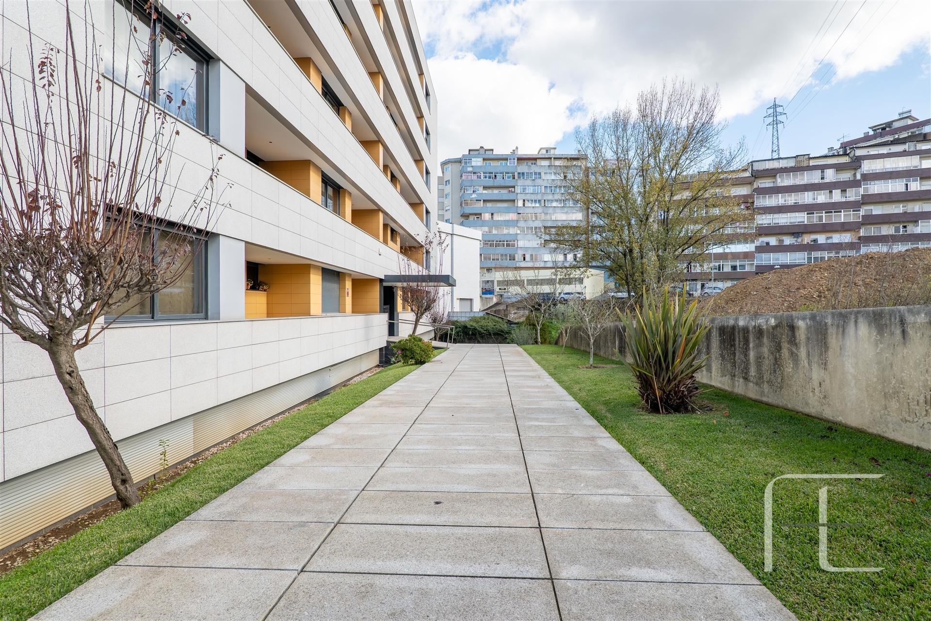 Apartamento T3 Venda em Oliveira do Douro,Vila Nova de Gaia