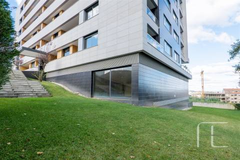 Apartamento T3 Venda em Oliveira do Douro,Vila Nova de Gaia