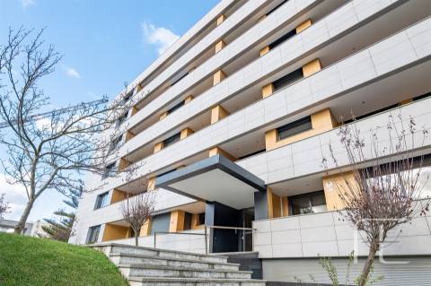 Apartamento T3 Venda em Oliveira do Douro,Vila Nova de Gaia