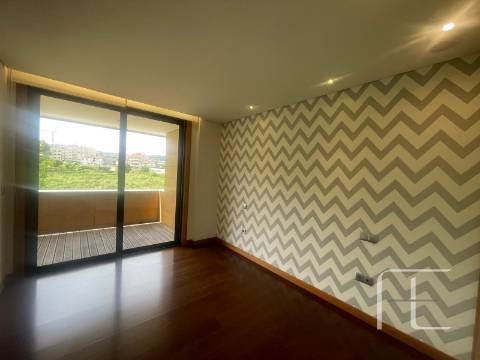 Apartamento T3 Venda em Oliveira do Douro,Vila Nova de Gaia