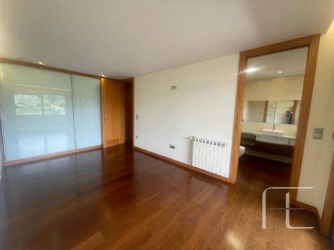 Apartamento T3 Venda em Oliveira do Douro,Vila Nova de Gaia