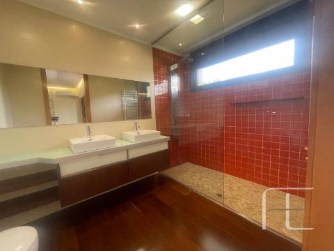 Apartamento T3 Venda em Oliveira do Douro,Vila Nova de Gaia
