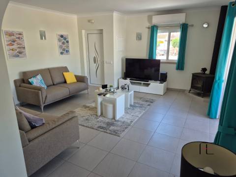 Moradia T3 Venda em Quarteira,Loulé
