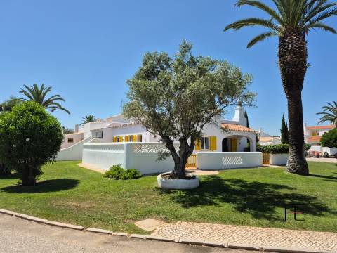 Moradia T3 Venda em Quarteira,Loulé