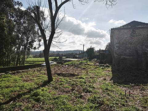 Moradia para Restaurar T4 Venda em Coronado (São Romão e São Mamede),Trofa