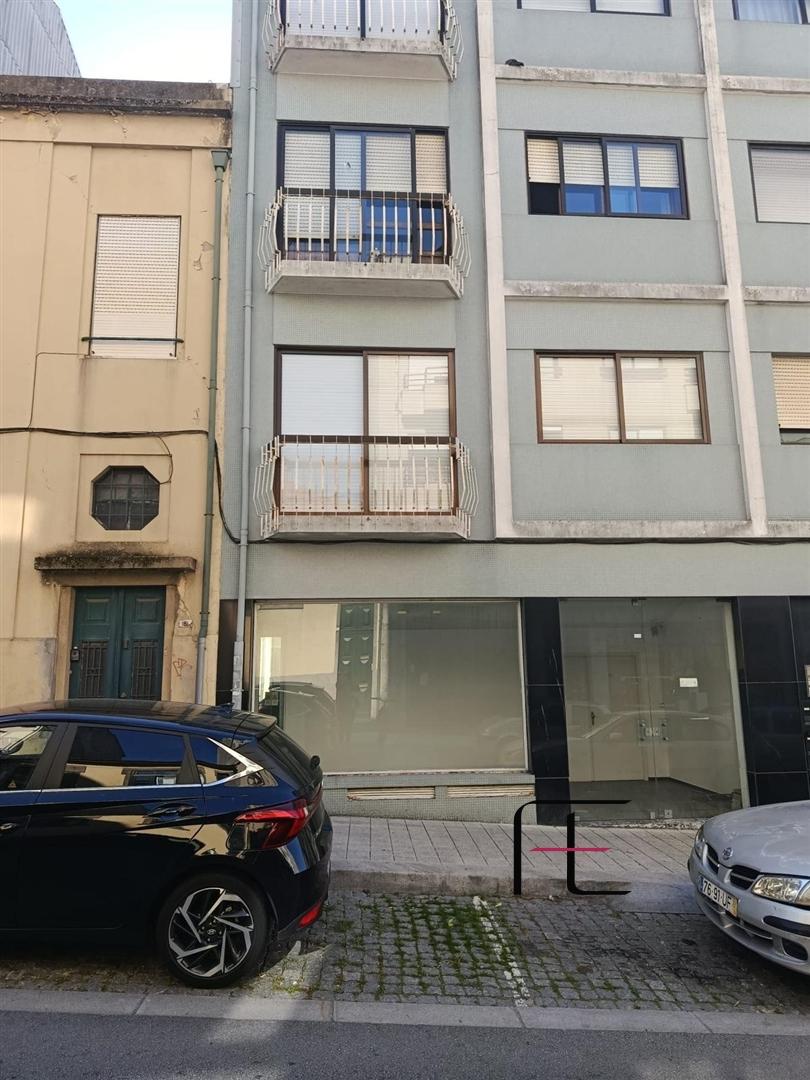 Loja  Arrendamento em Cedofeita, Santo Ildefonso, Sé, Miragaia, São Nicolau e Vitória,Porto