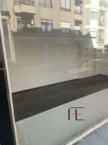 Loja  Arrendamento em Cedofeita, Santo Ildefonso, Sé, Miragaia, São Nicolau e Vitória,Porto