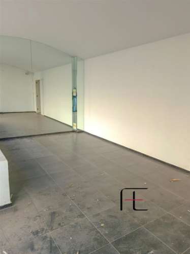 Loja  Arrendamento em Cedofeita, Santo Ildefonso, Sé, Miragaia, São Nicolau e Vitória,Porto