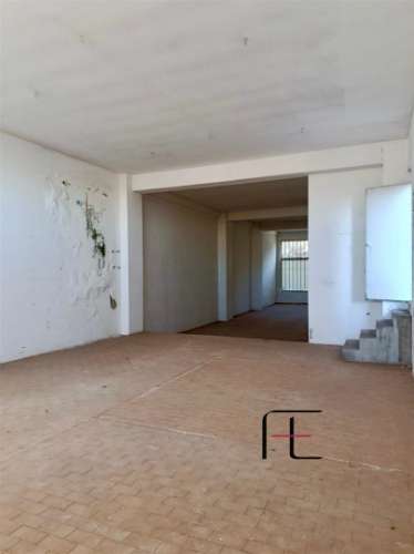 Loja  Arrendamento em Campanhã,Porto