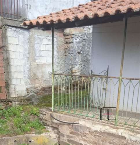 Moradia para Restaurar T4 Venda em Murça,Murça