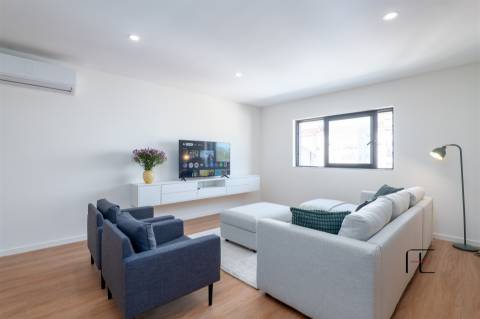 Apartamento T3 Arrendamento em Mafamude e Vilar do Paraíso,Vila Nova de Gaia