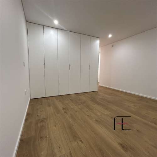 Moradia T3+1 Venda em Merelim (São Paio), Panoias e Parada de Tibães,Braga