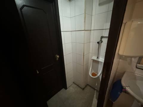 Trespasse de restaurante em Espinho — Licença e Equipamento Incluídos