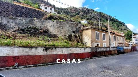 Moradia para Restaurar T6 Venda em Ribeira Brava,Ribeira Brava