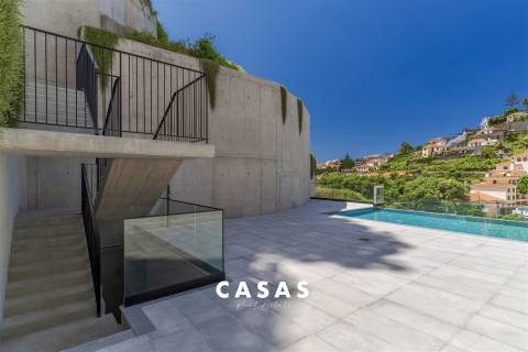 Penthouse Duplex de Luxo no Funchal, Ilha da Madeira