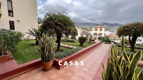 Apartamento T3 Venda em Funchal (São Pedro),Funchal