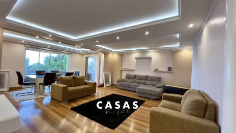 Apartamento T4 Venda em São Martinho,Funchal