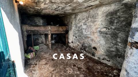 Moradia T2 Venda em Arco da Calheta,Calheta (Madeira)