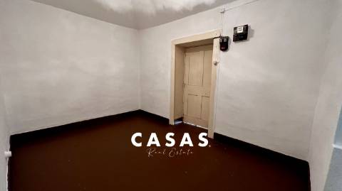 Moradia T2 Venda em Arco da Calheta,Calheta (Madeira)