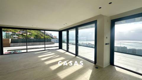 EXCLUSIVA PENTHOUSE T4 COM PISCINA PRIVADA - Funchal, Madeira Island